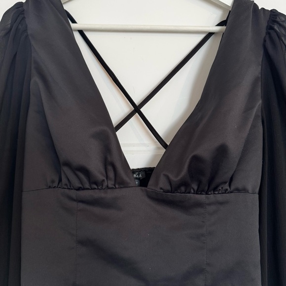 Dynamite Satin V-Neck Sheer Balloon Sleeve Crop Top Blouse - Picture 2 of 9